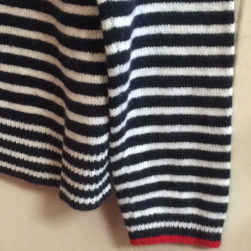 J. Crew merino wool sweater loose fit  blouse Sz L - Picture 7 of 8